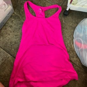 hot pink workout top!